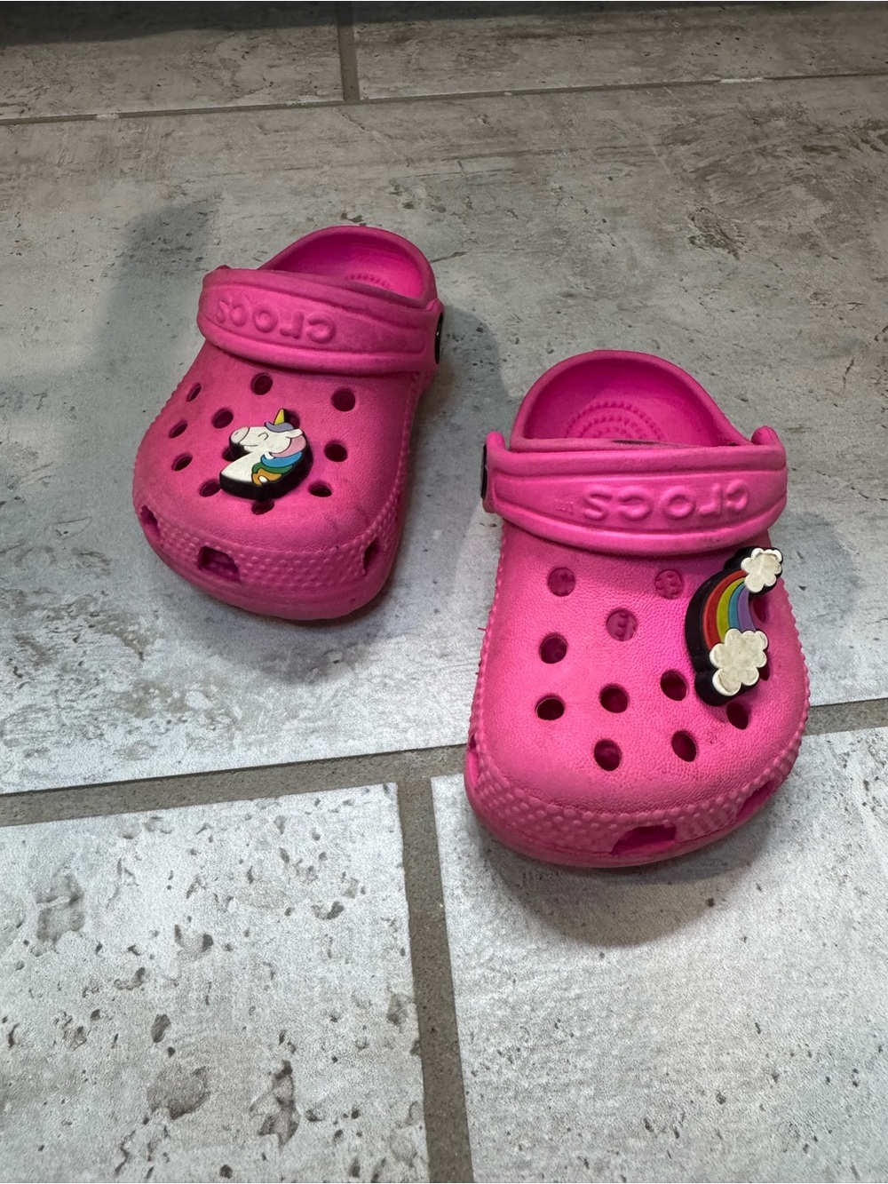 CROCS Kids Classic Clog in Bright Pink with Rainbow Charms